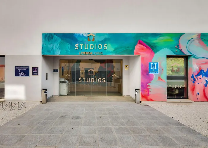 Livensa Living Studios Malaga Feria - SK